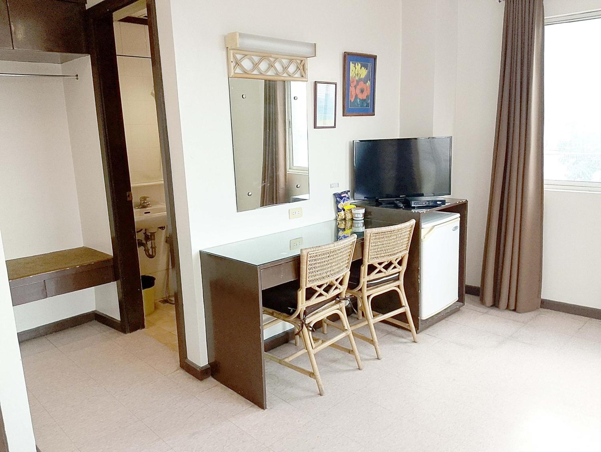 The Humbertos Hotel Davao Ngoại thất bức ảnh